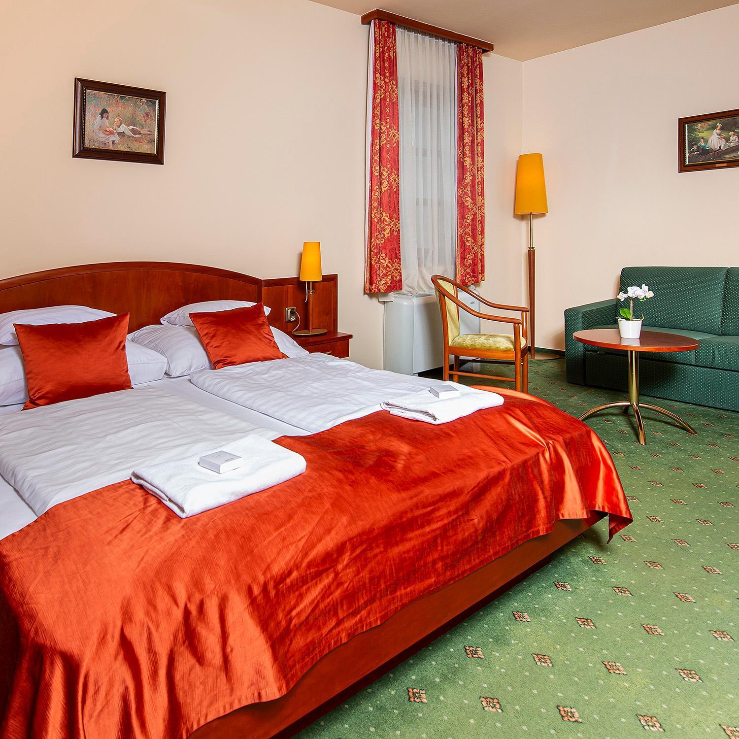 Gastland M0 Hotel & Conference Center Szigetszentmiklós Extérieur photo
