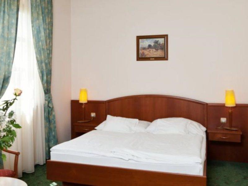 Gastland M0 Hotel & Conference Center Szigetszentmiklós Extérieur photo